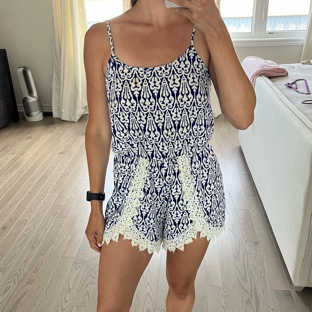 Navy and White Patterned Romper with Lace Trim